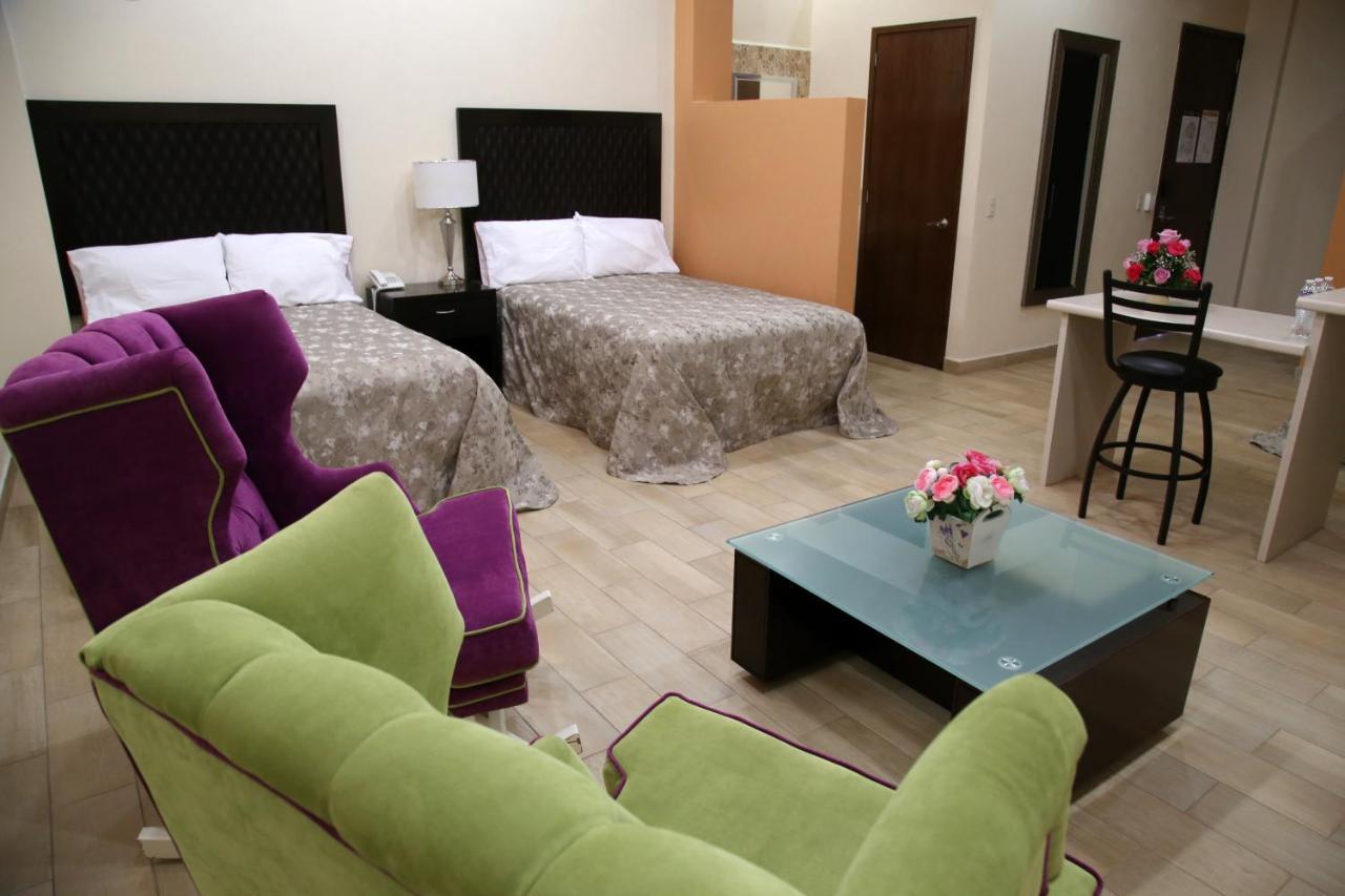 Hotel Plaza Bernal Ngoại thất bức ảnh